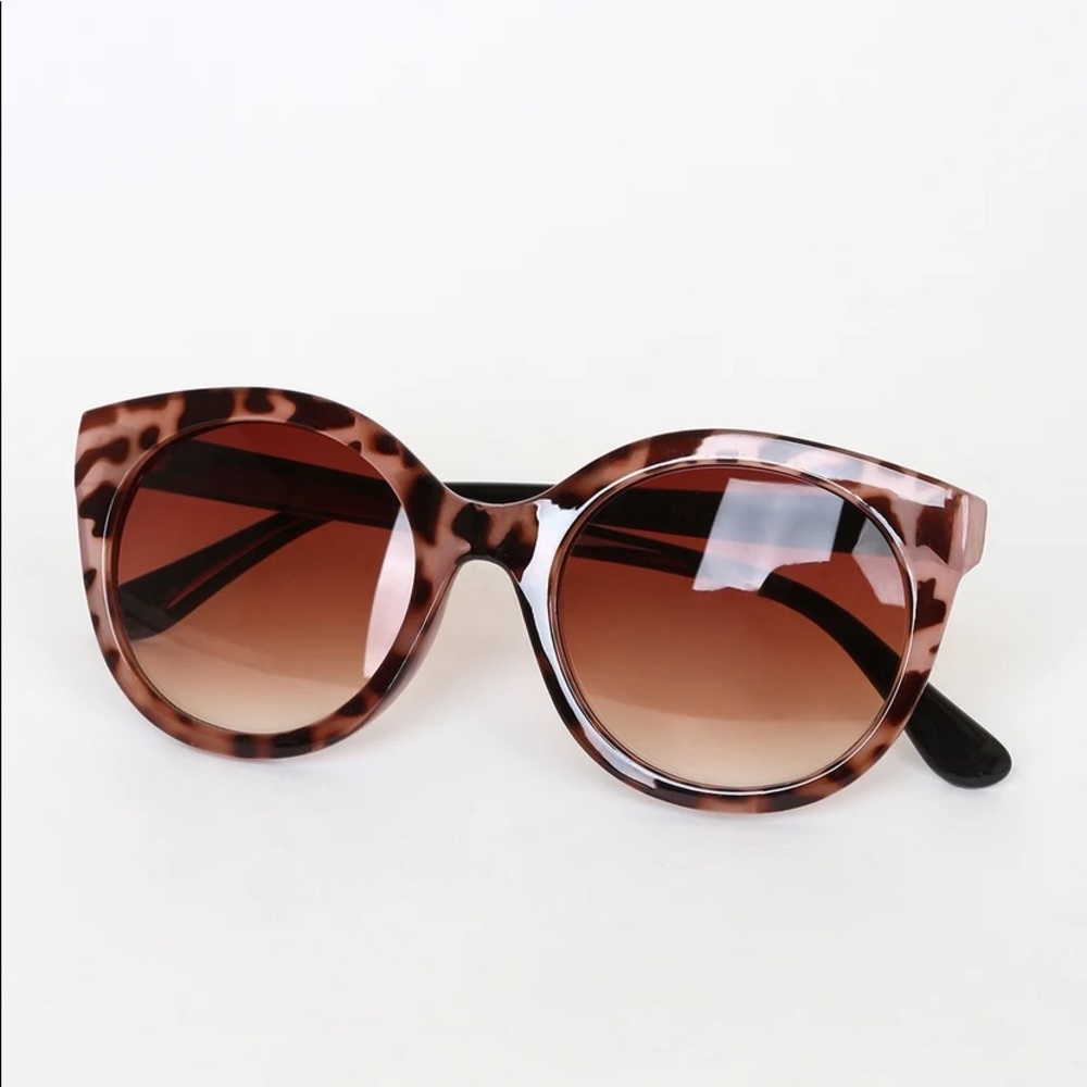 Light Pink Tortoise Sunglasses - Picture 3 of 4